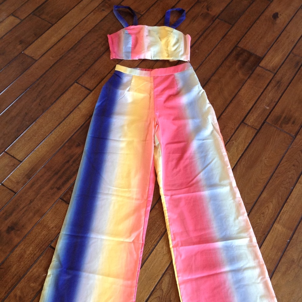 Crop top pant set. New Forever 21 size small